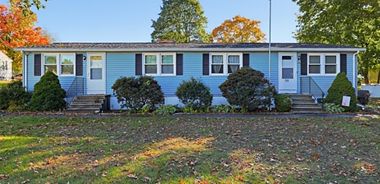 image of property with 4 Bed | 2 Bath | 2,160 Sqft
