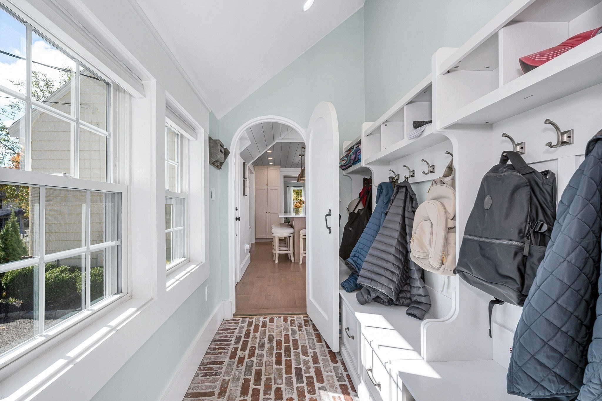 main property photo 18