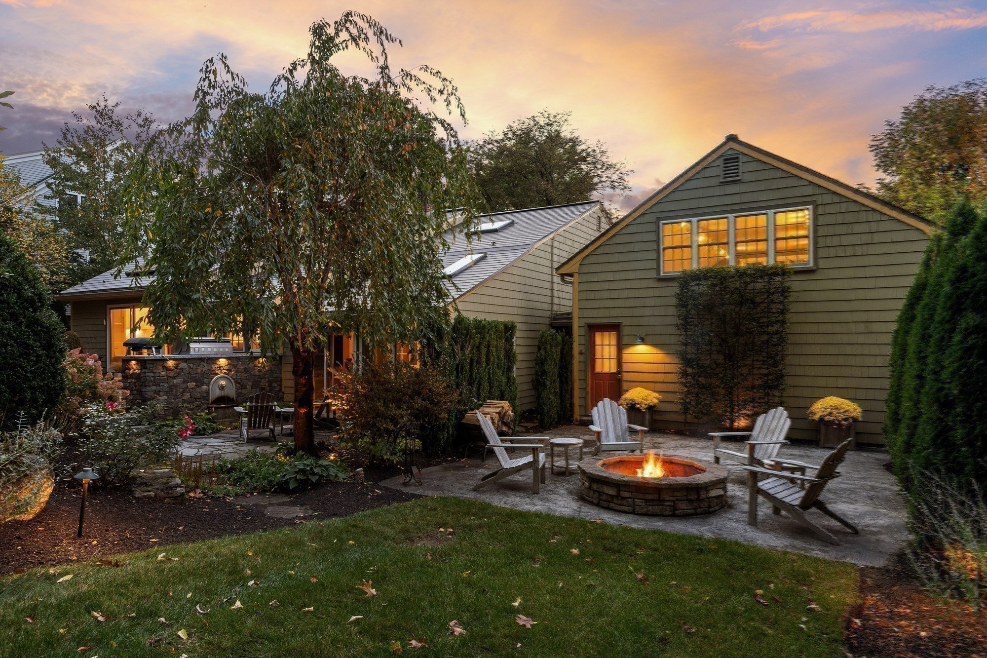 main property photo 32