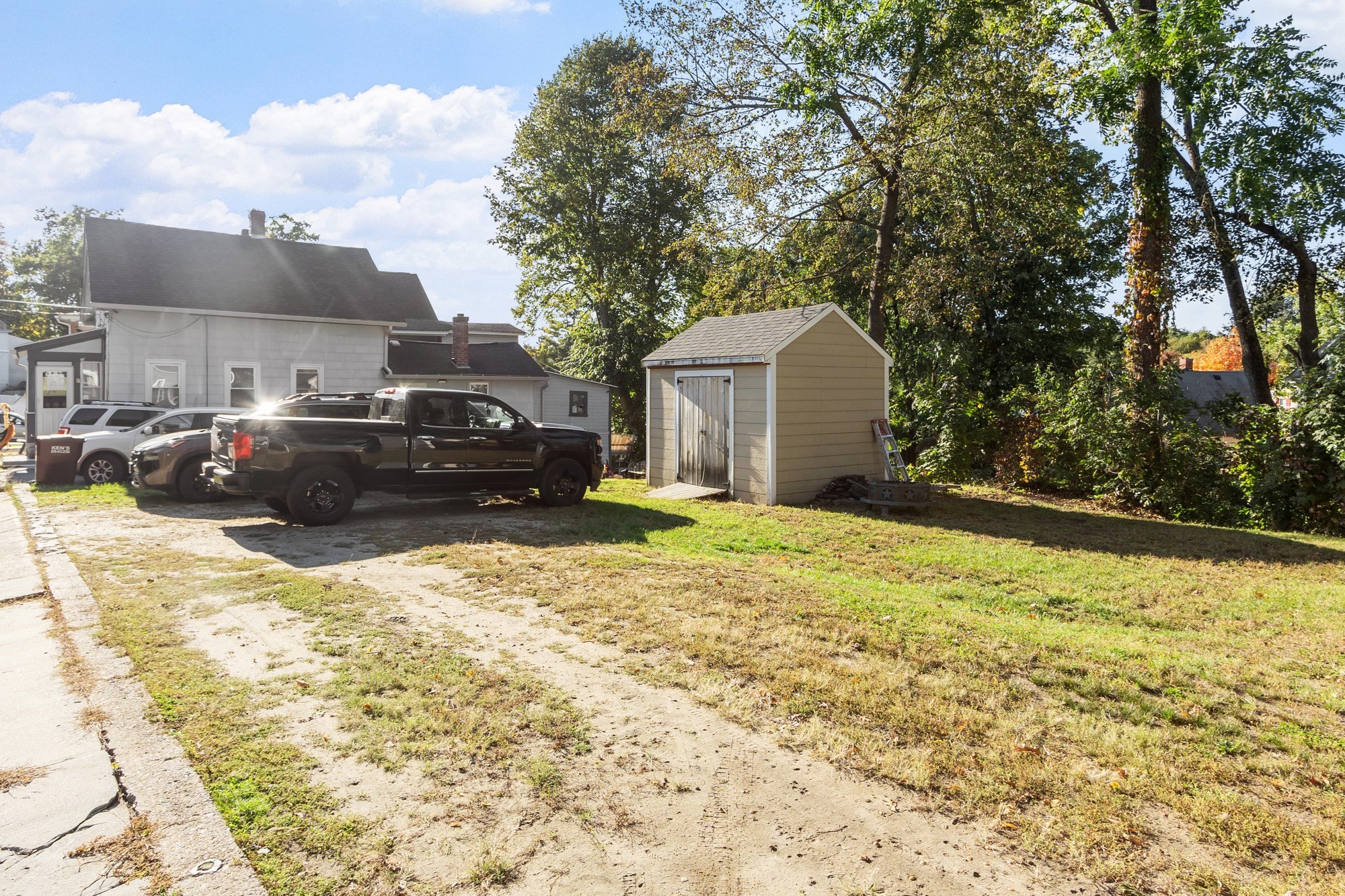 main property photo 5