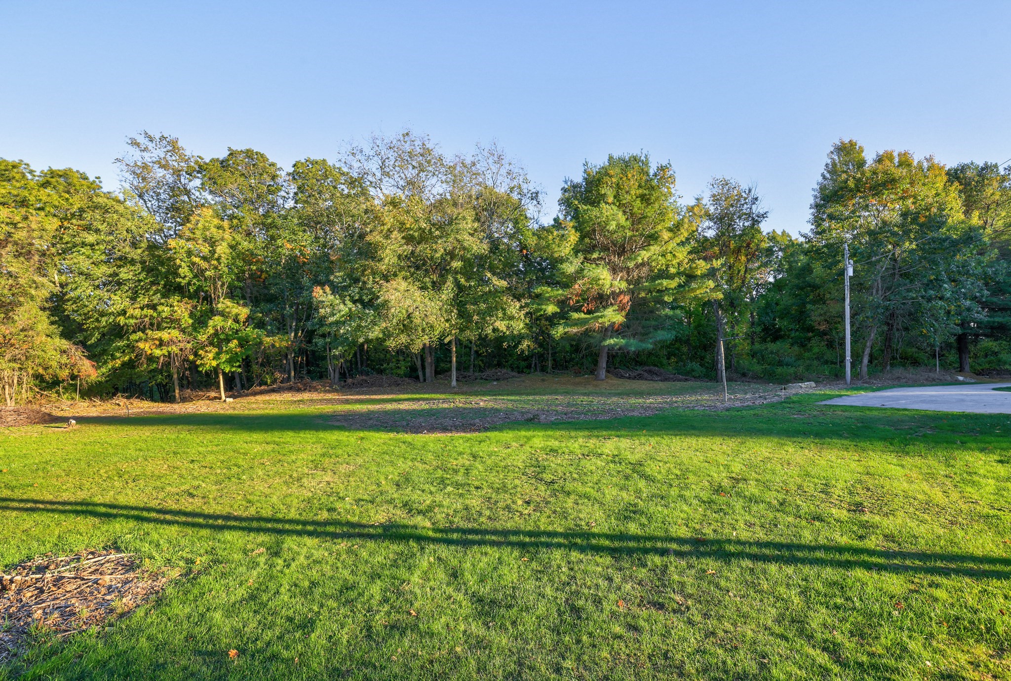 main property photo 31