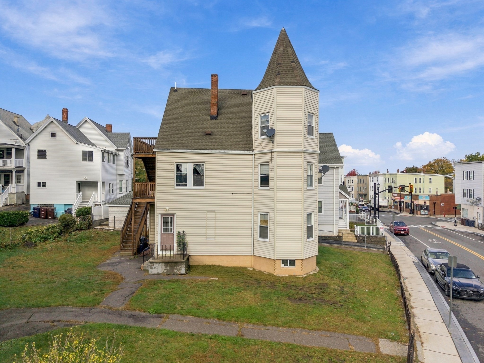 main property photo 31