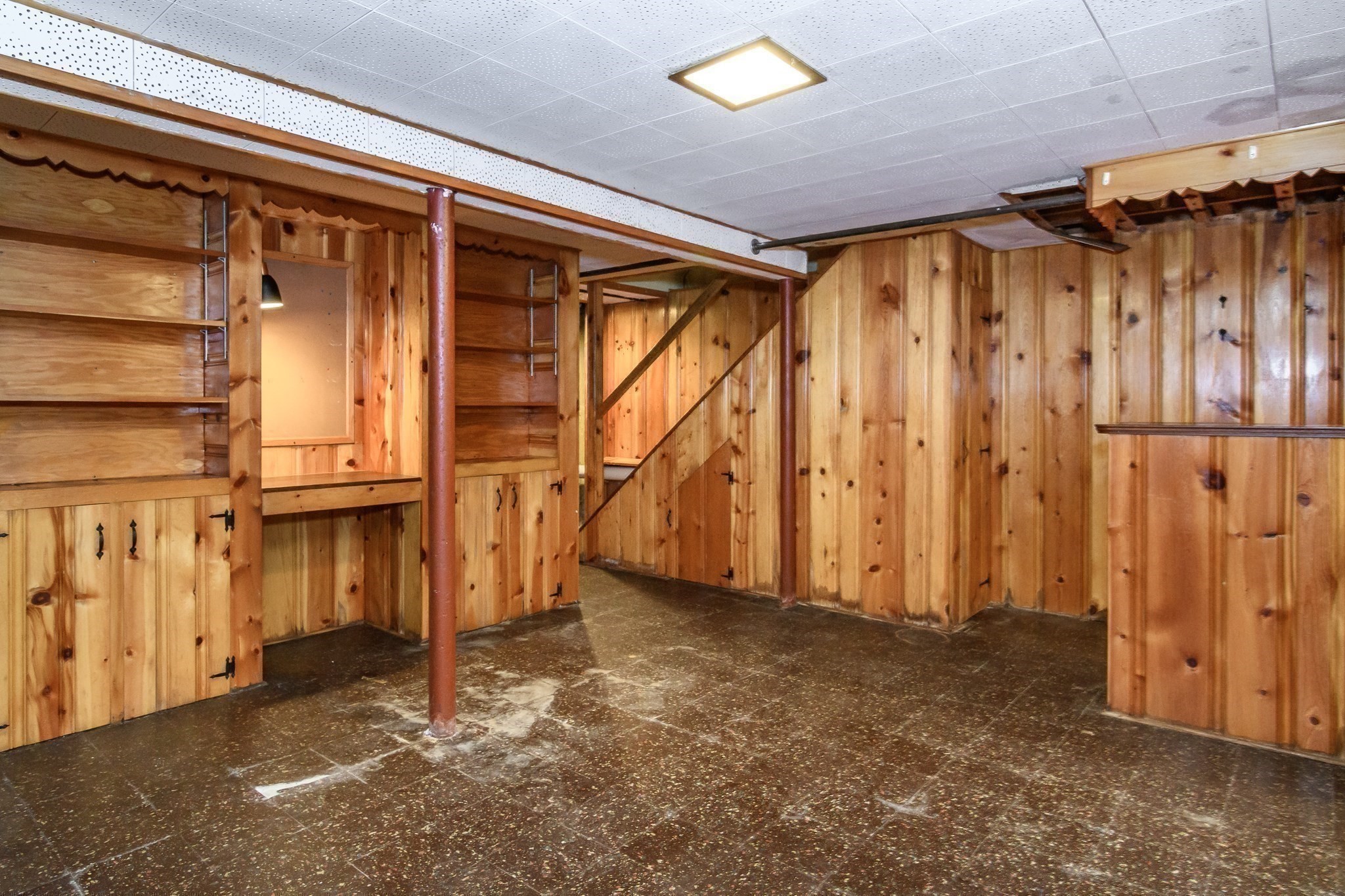 main property photo 28