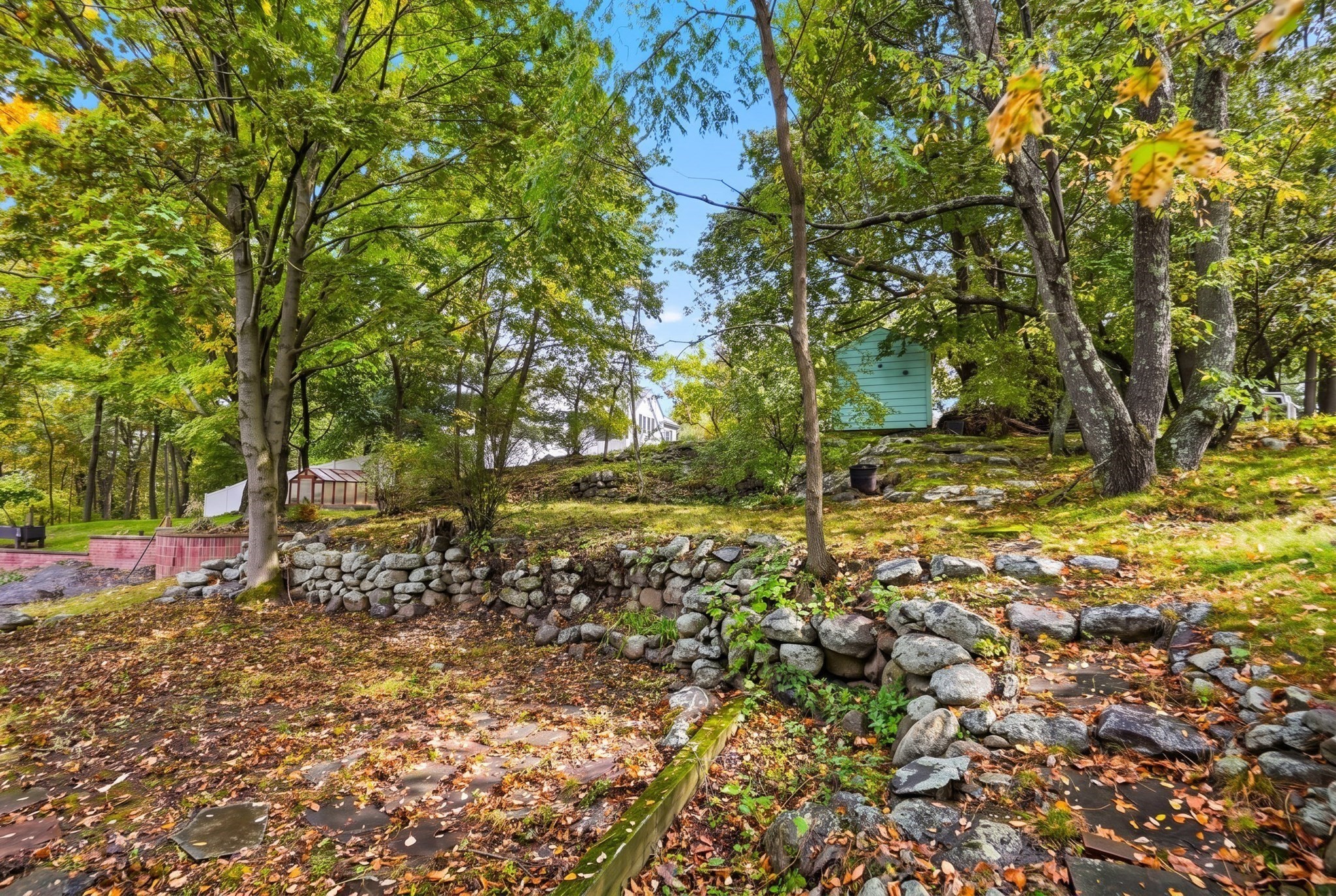 main property photo 23