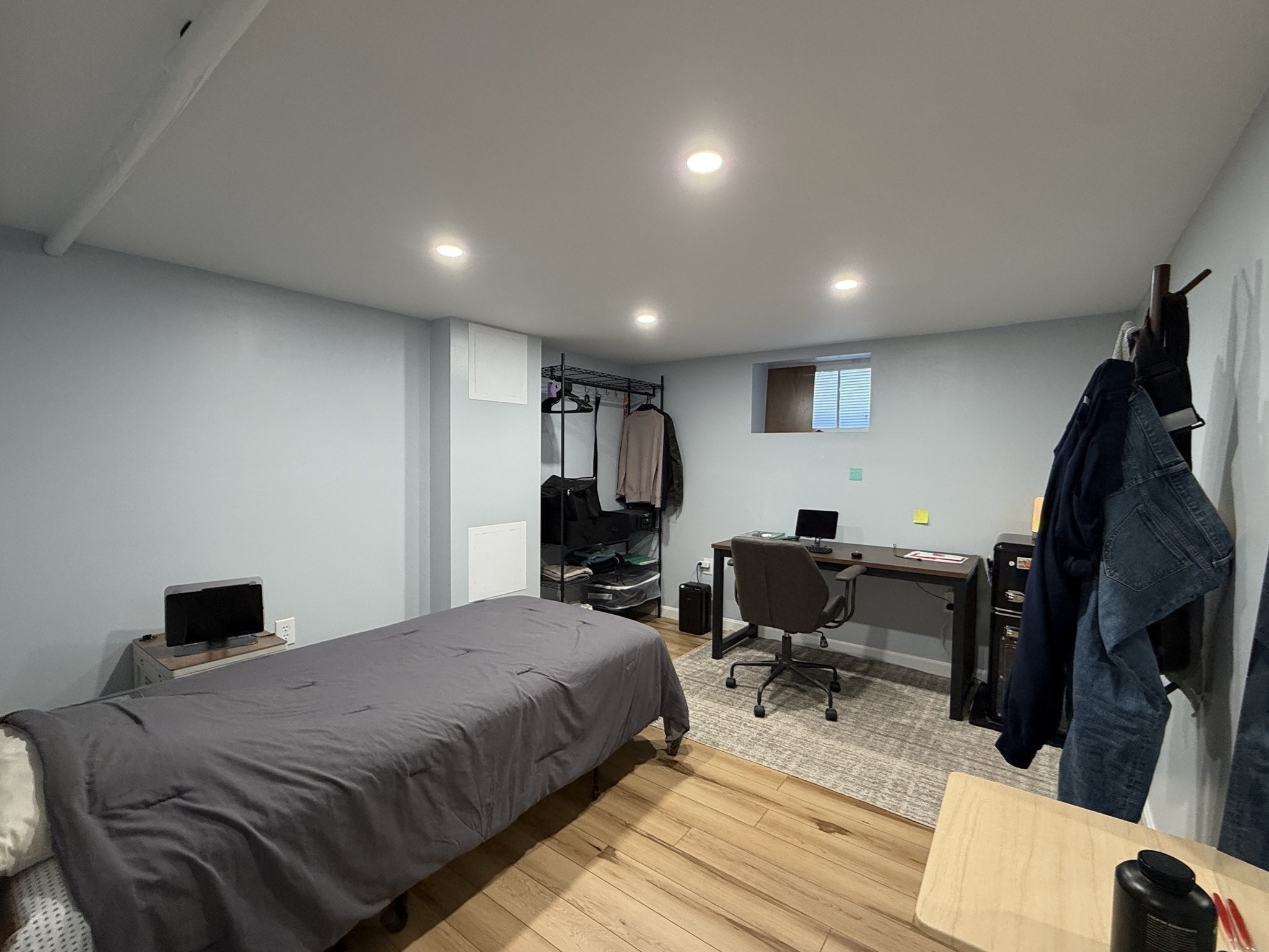 main property photo 25