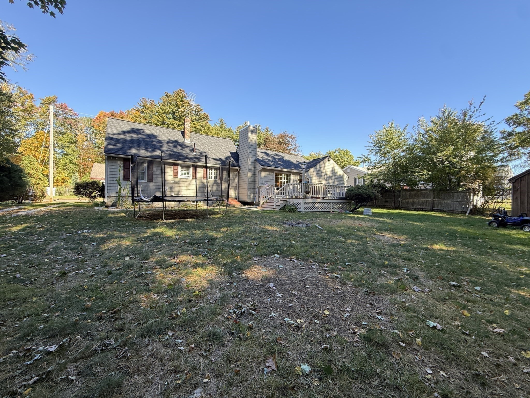 main property photo 32