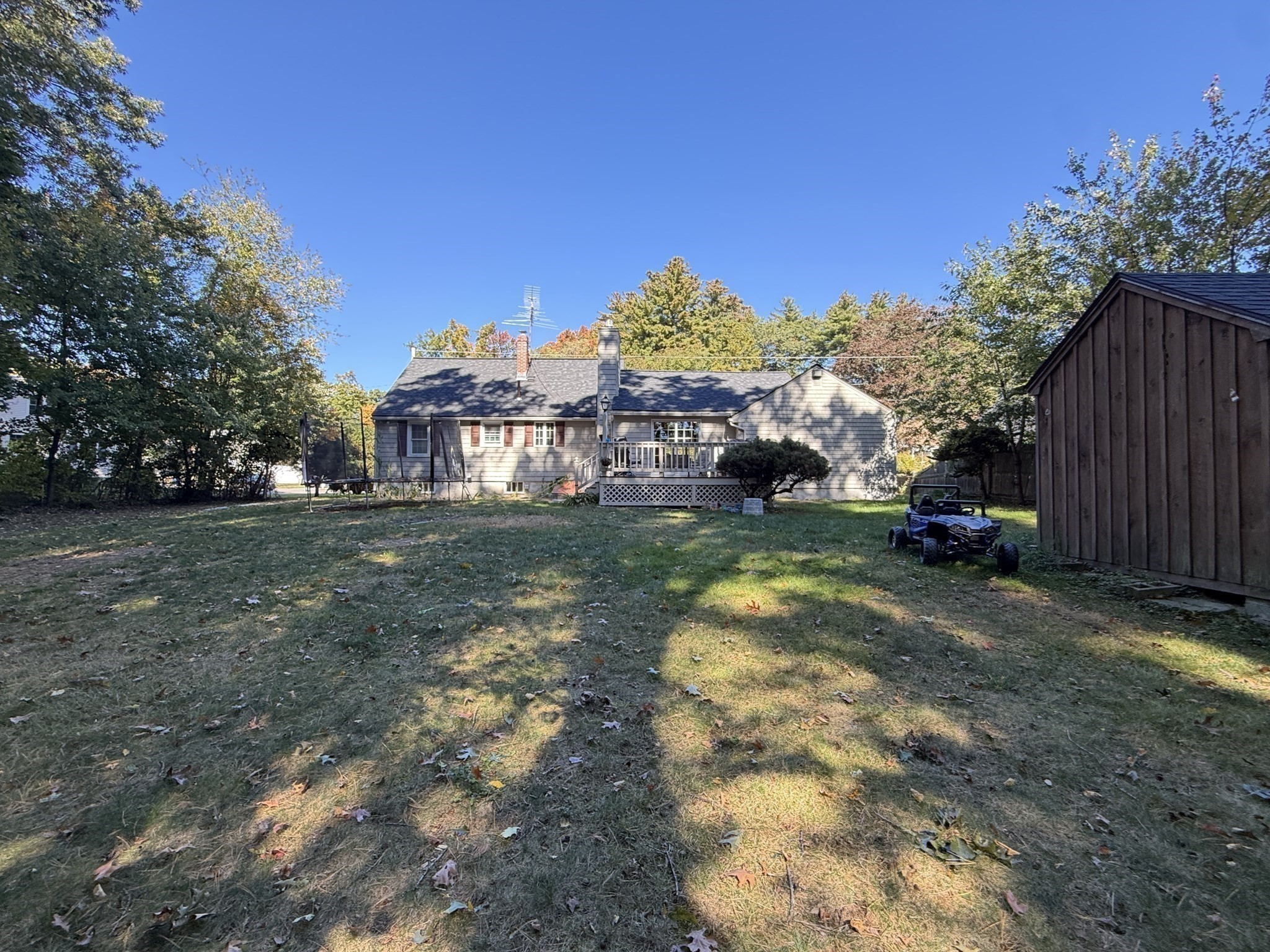 main property photo 33