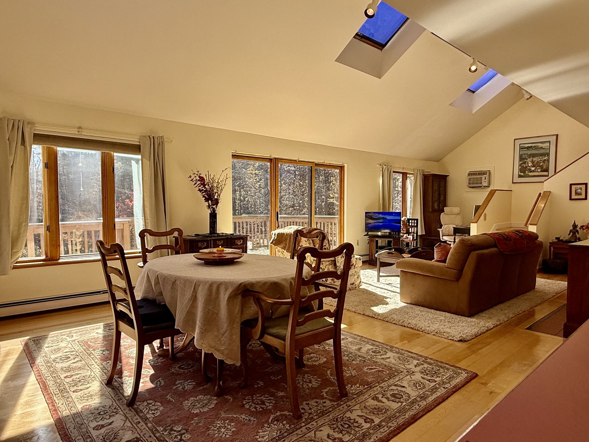 main property photo 34