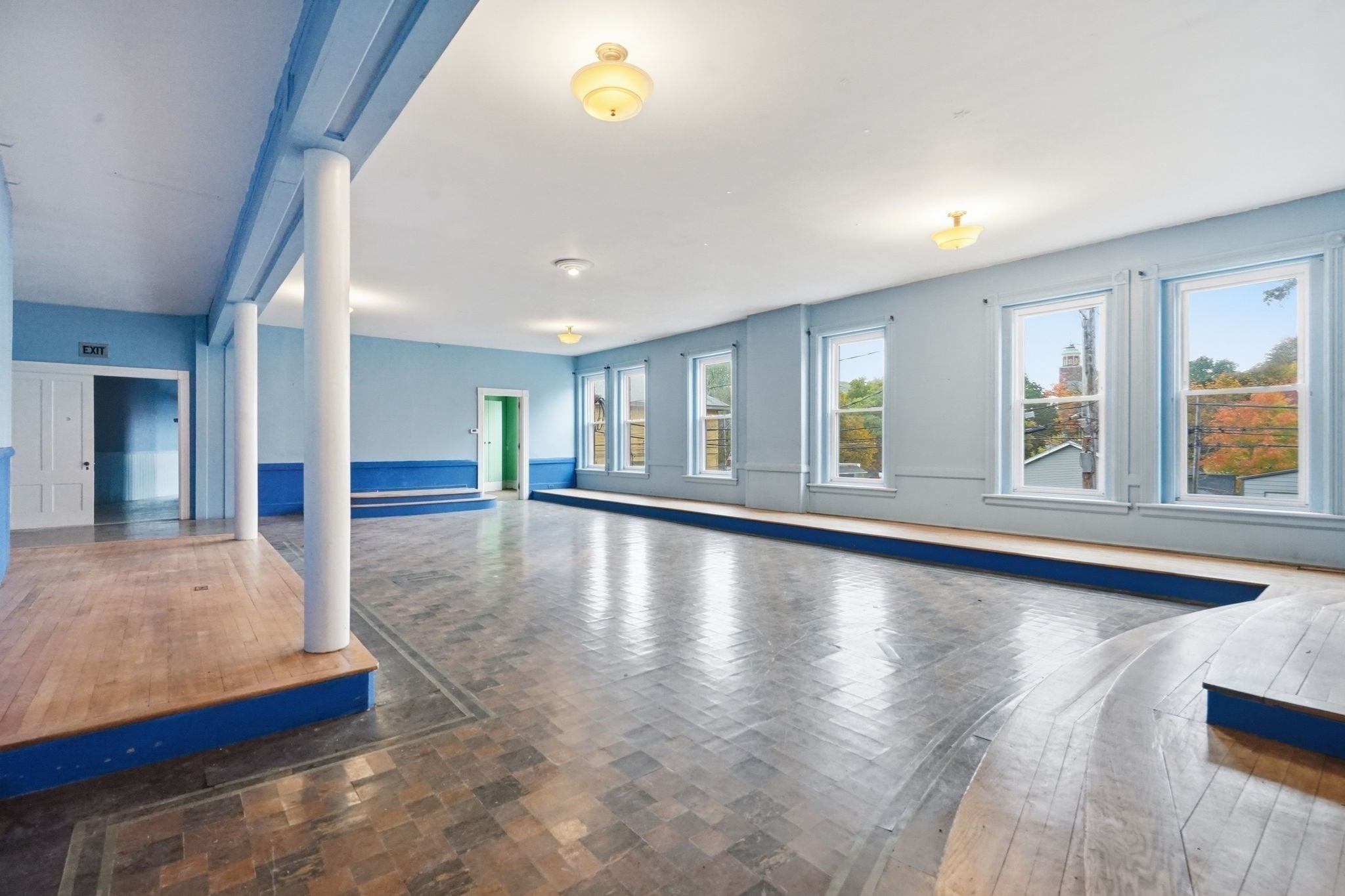 main property photo 24