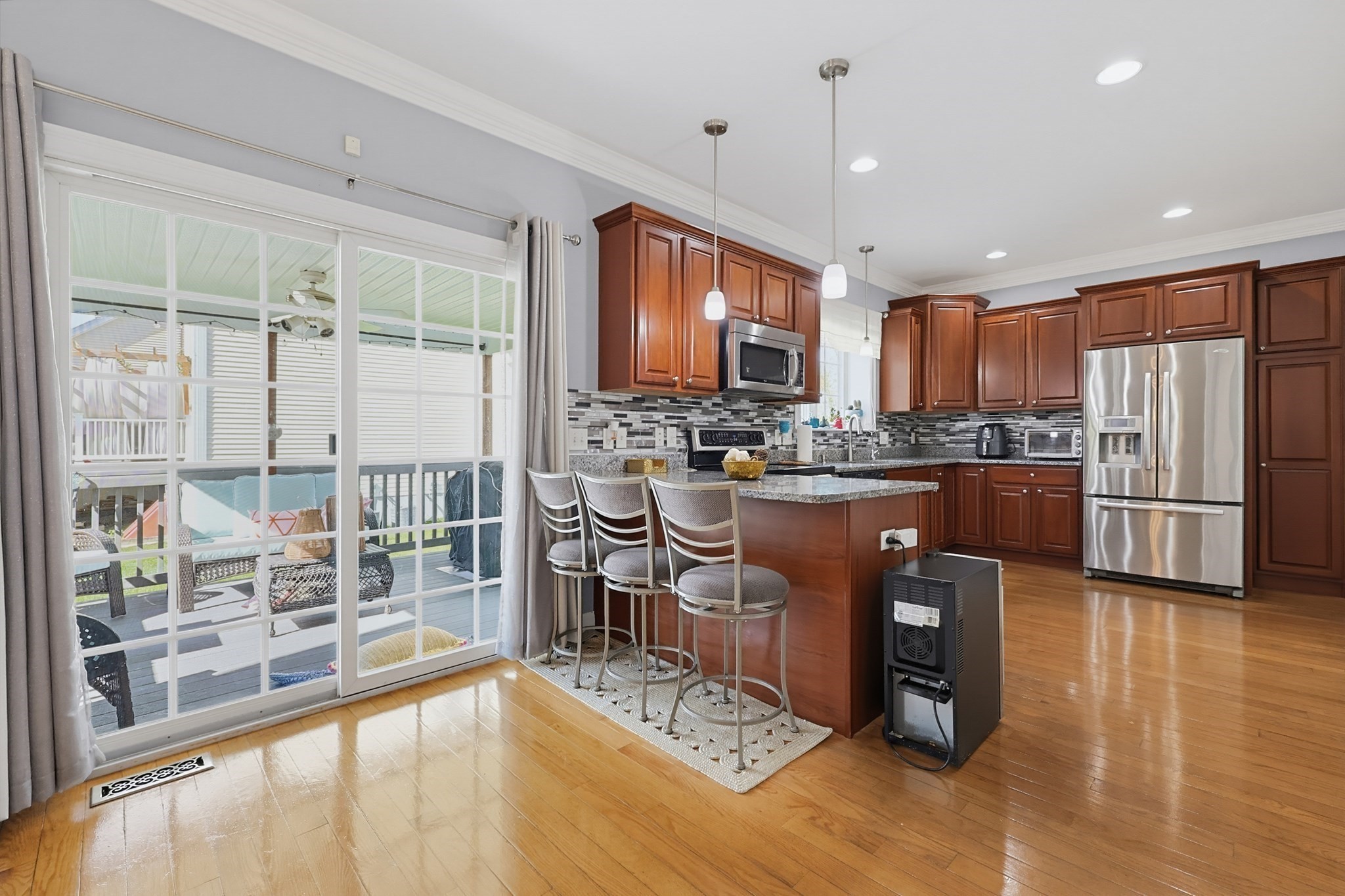 main property photo 17