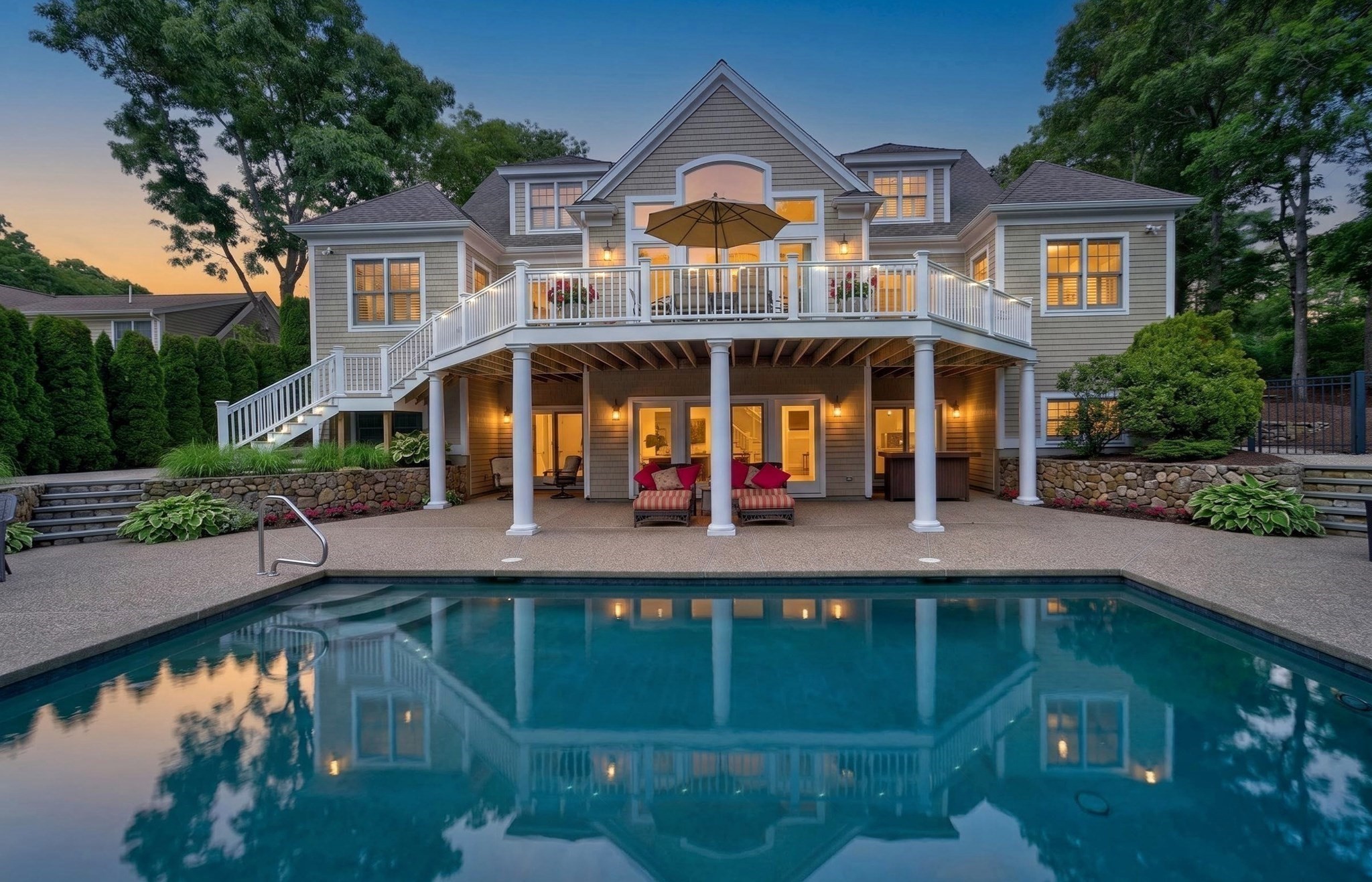 main property photo 13