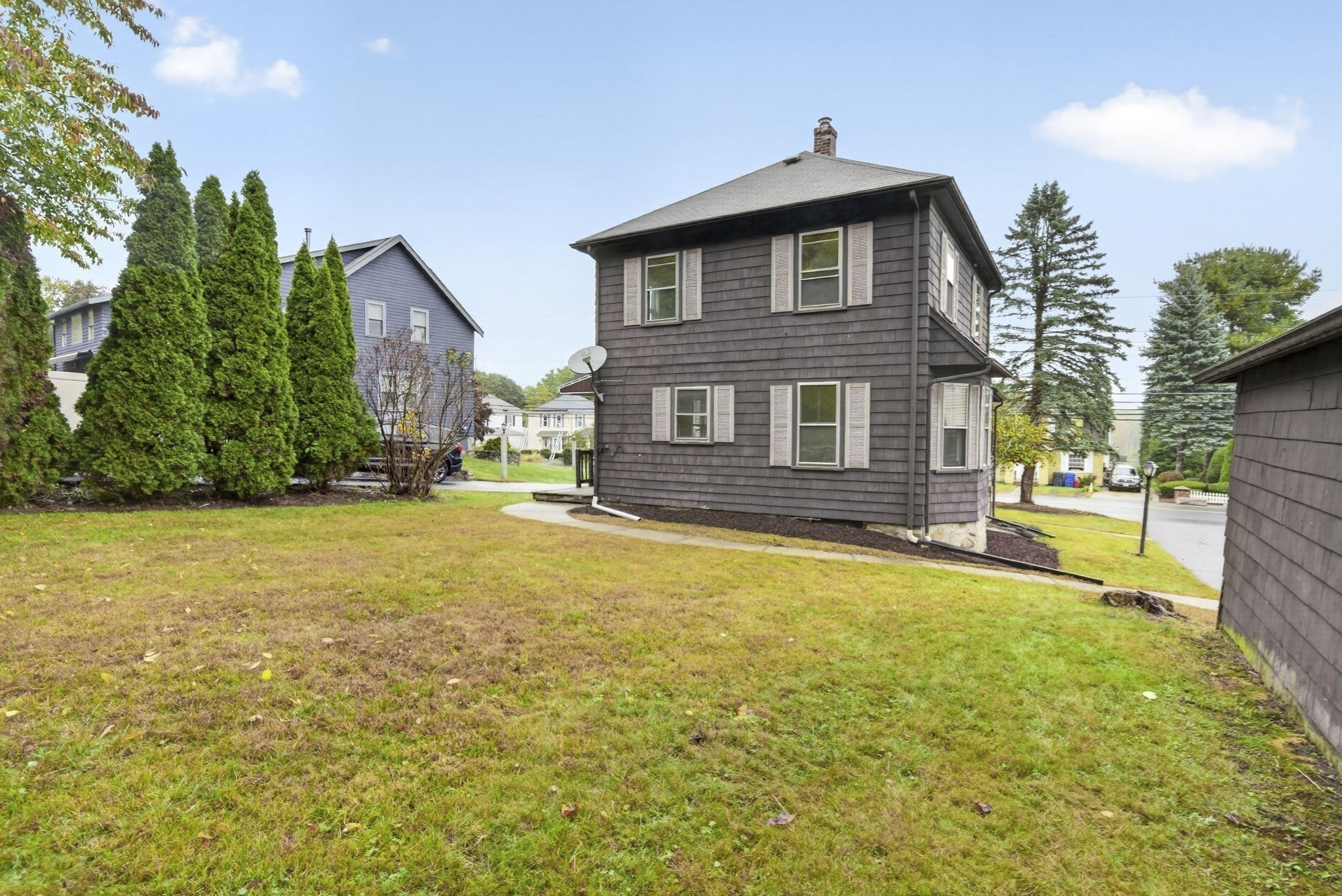 main property photo 20
