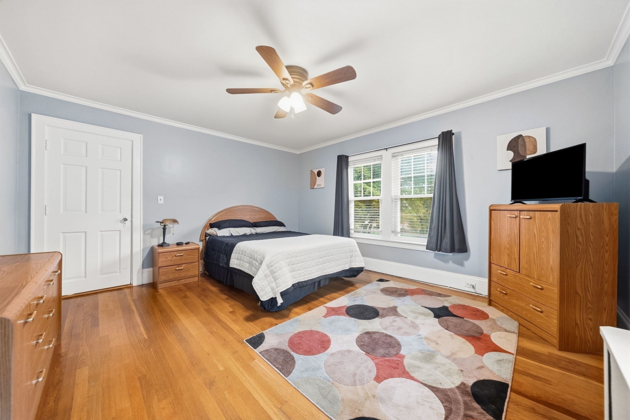 main property photo 18