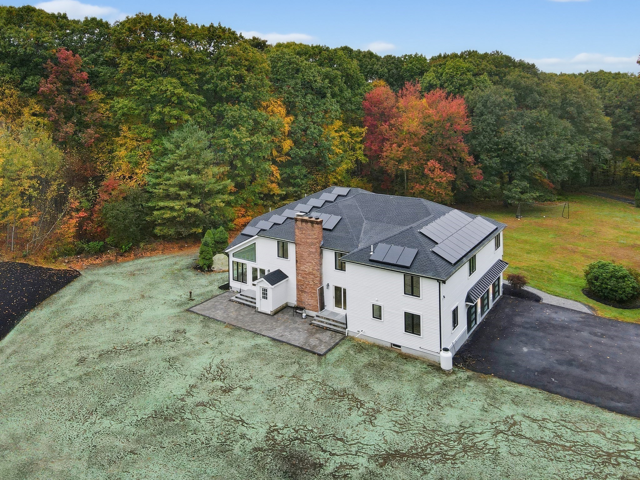 main property photo 41