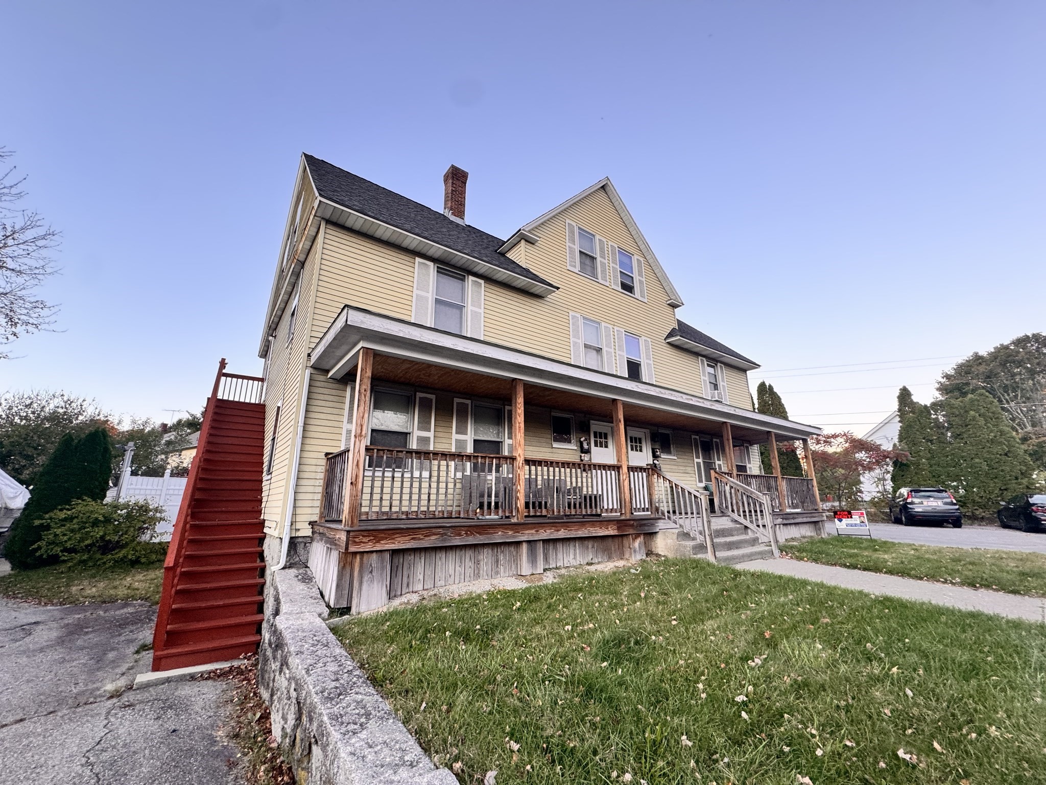 main property photo 13