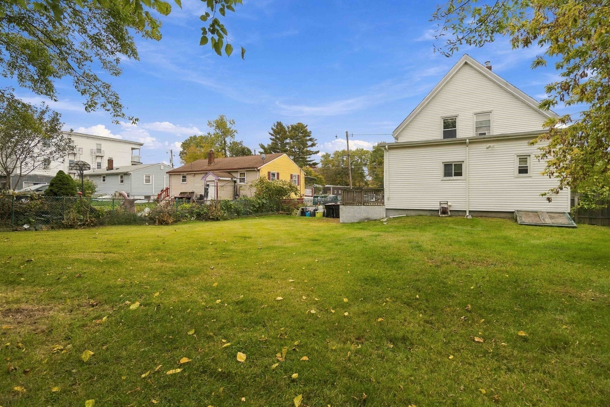 main property photo 30