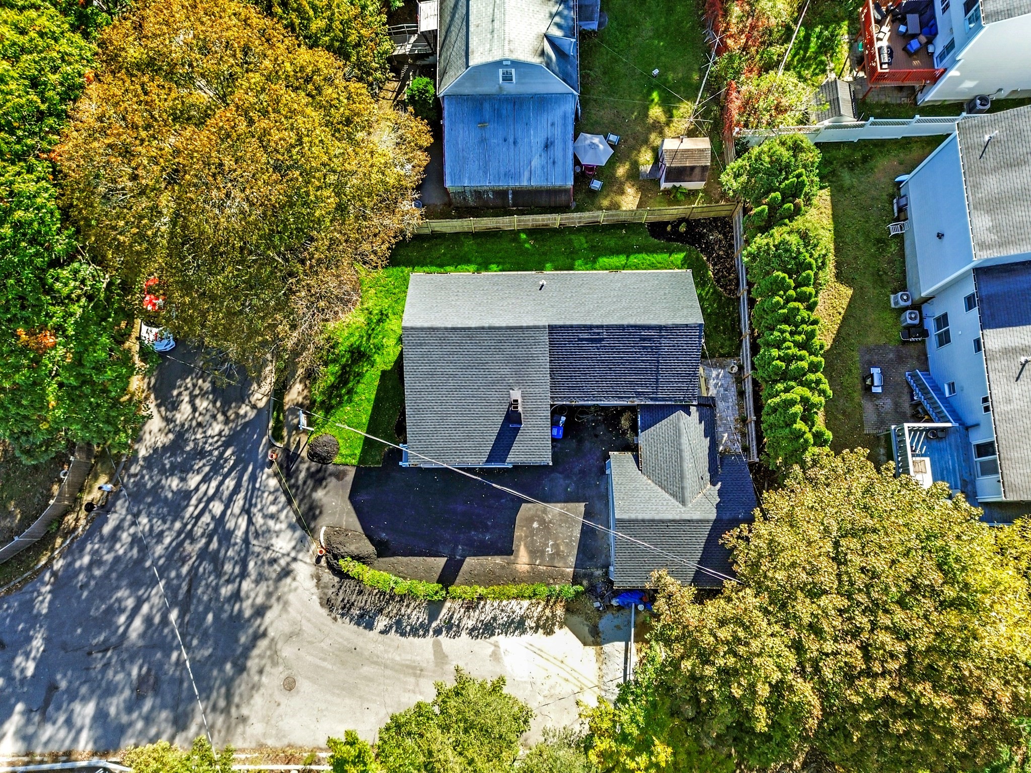 main property photo 38
