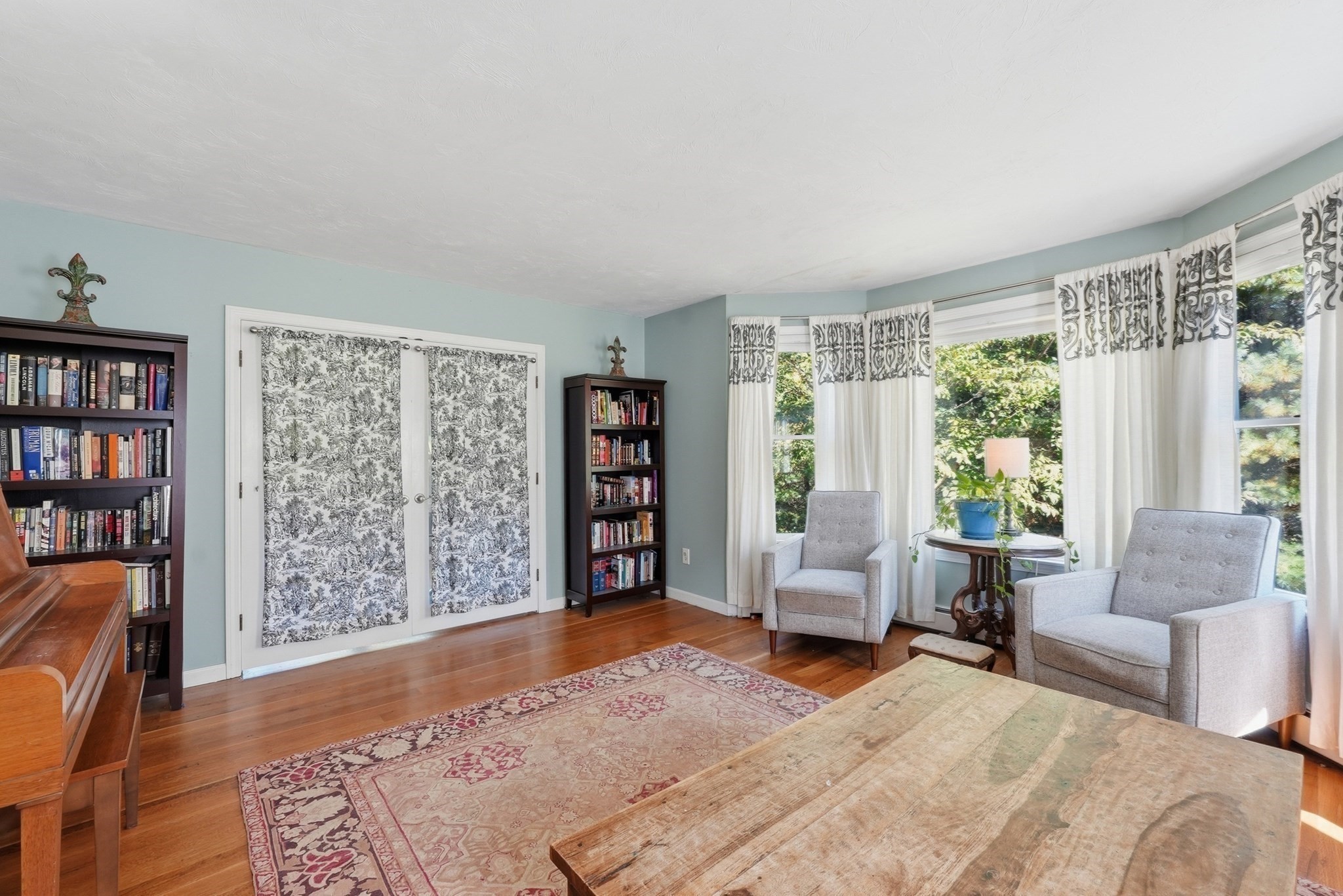 main property photo 17