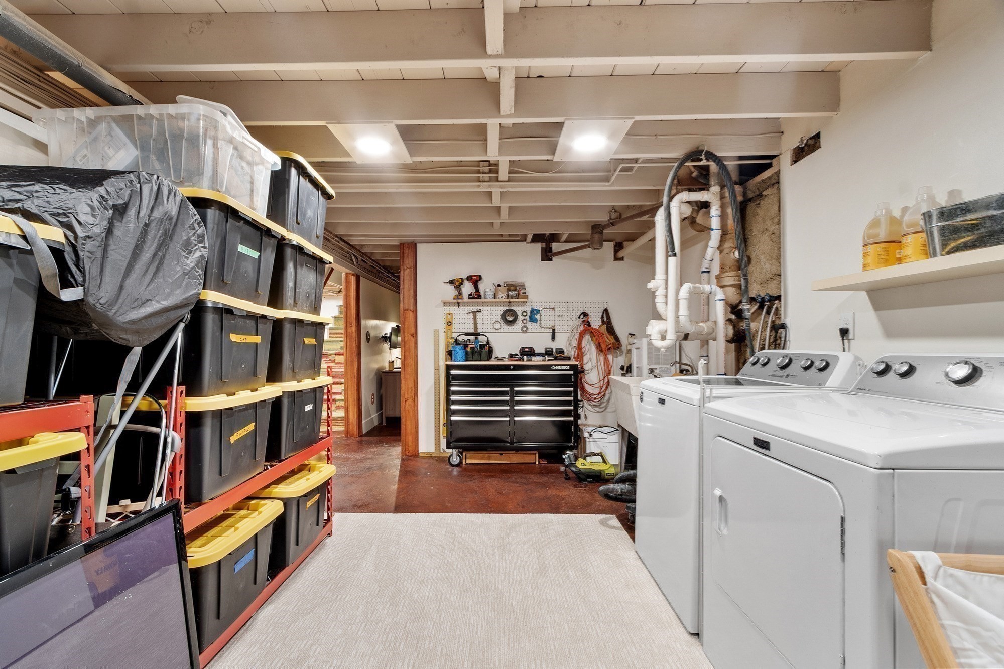 main property photo 34