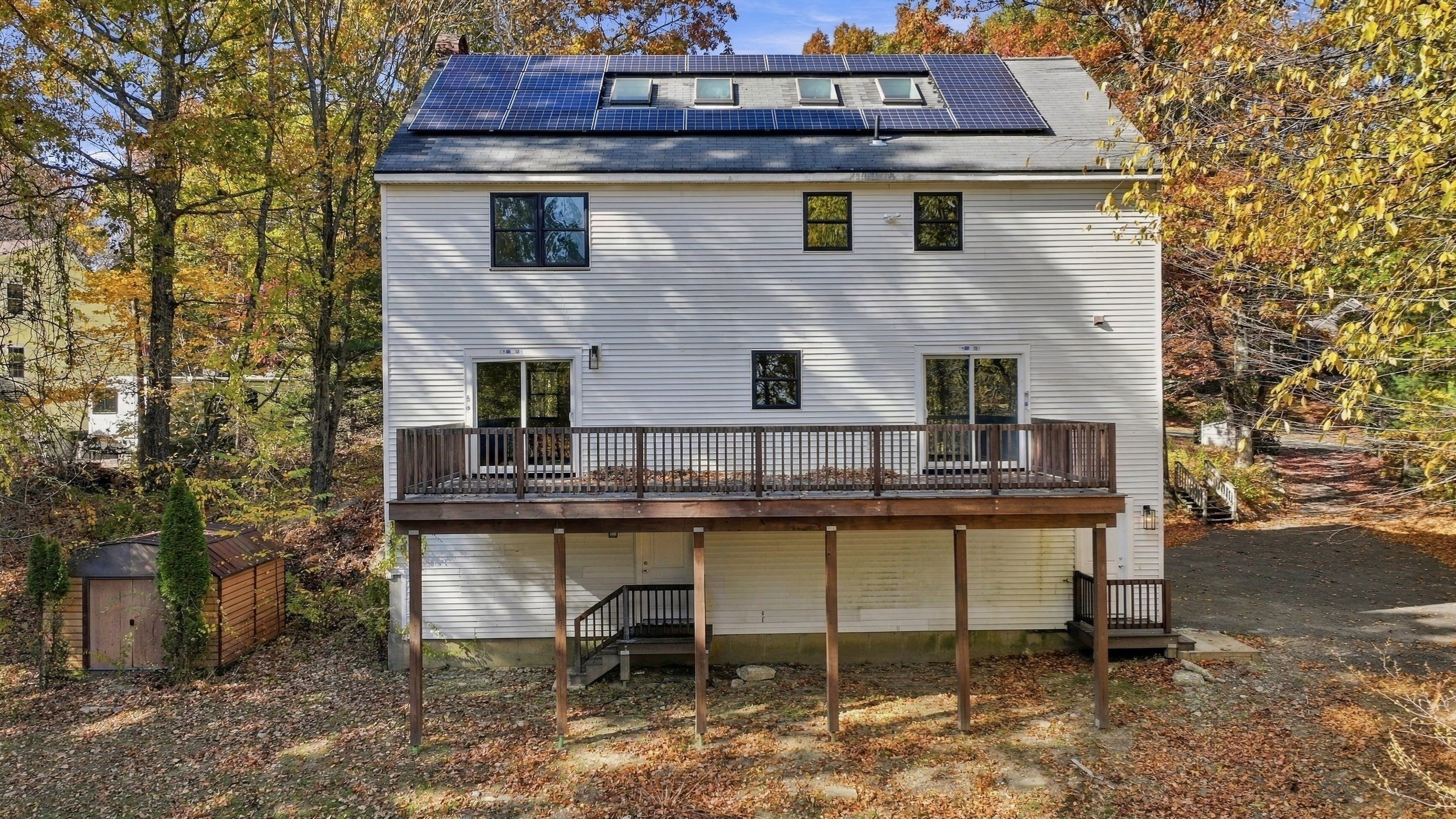 main property photo 40
