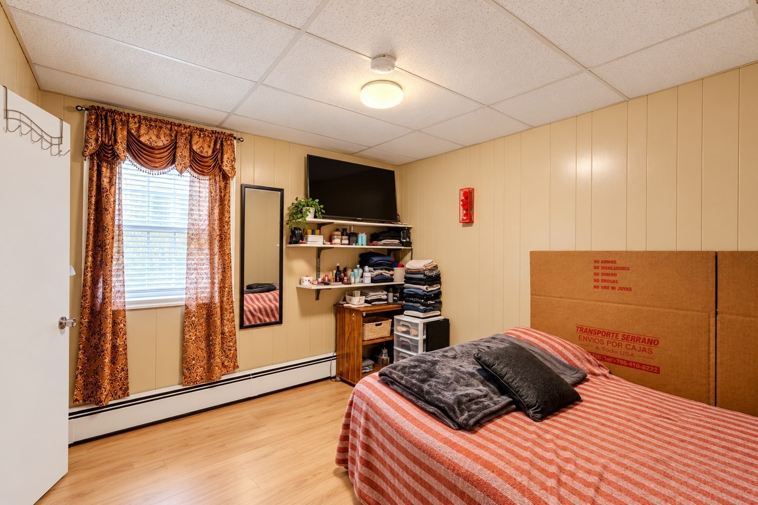 main property photo 11