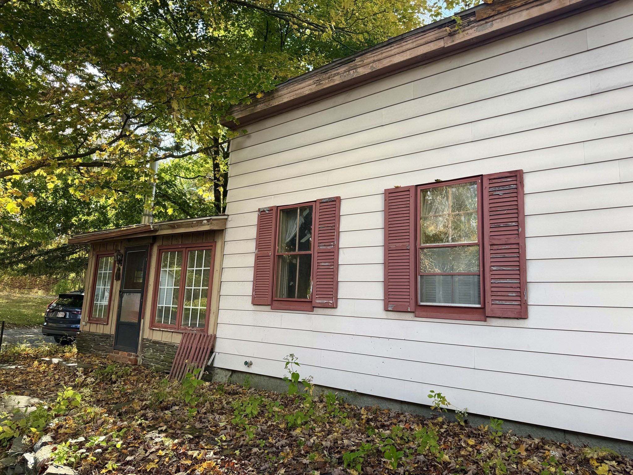 main property photo 9