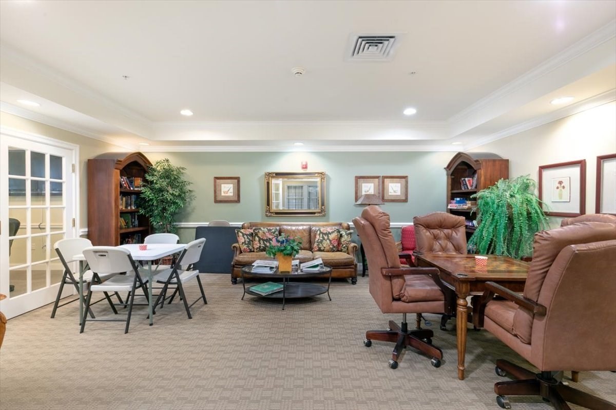 main property photo 35