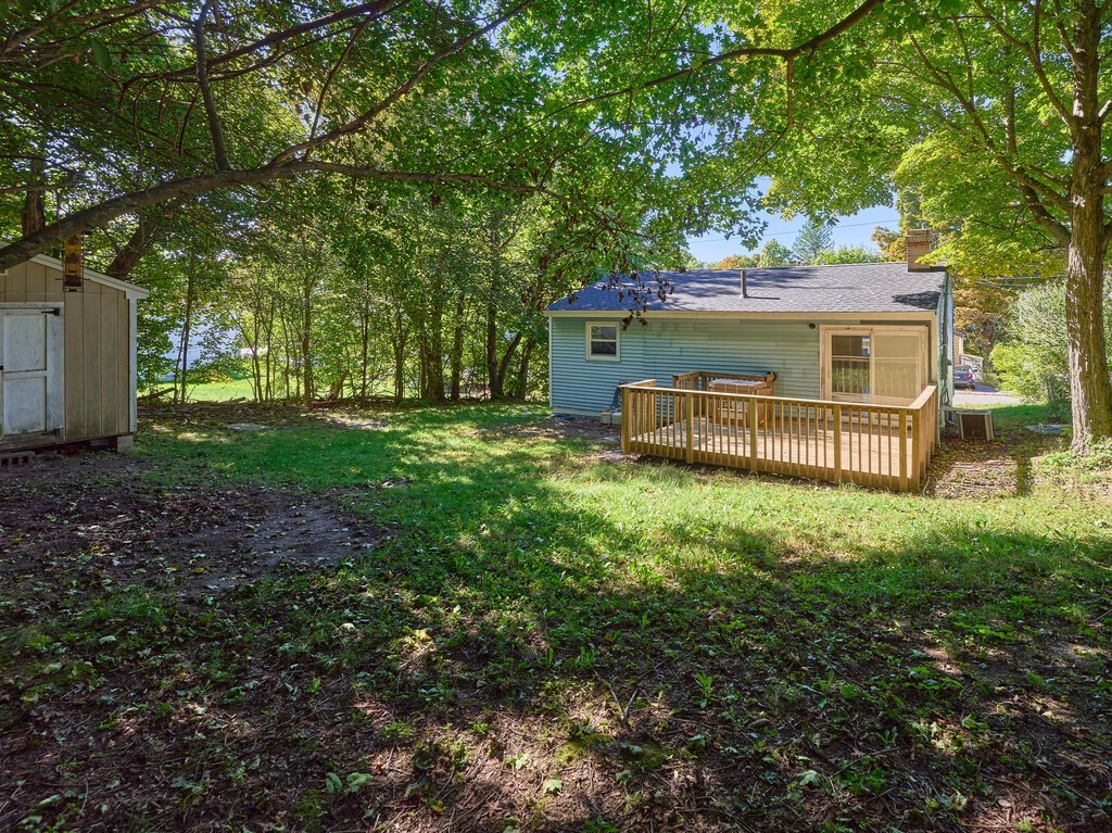 main property photo 30