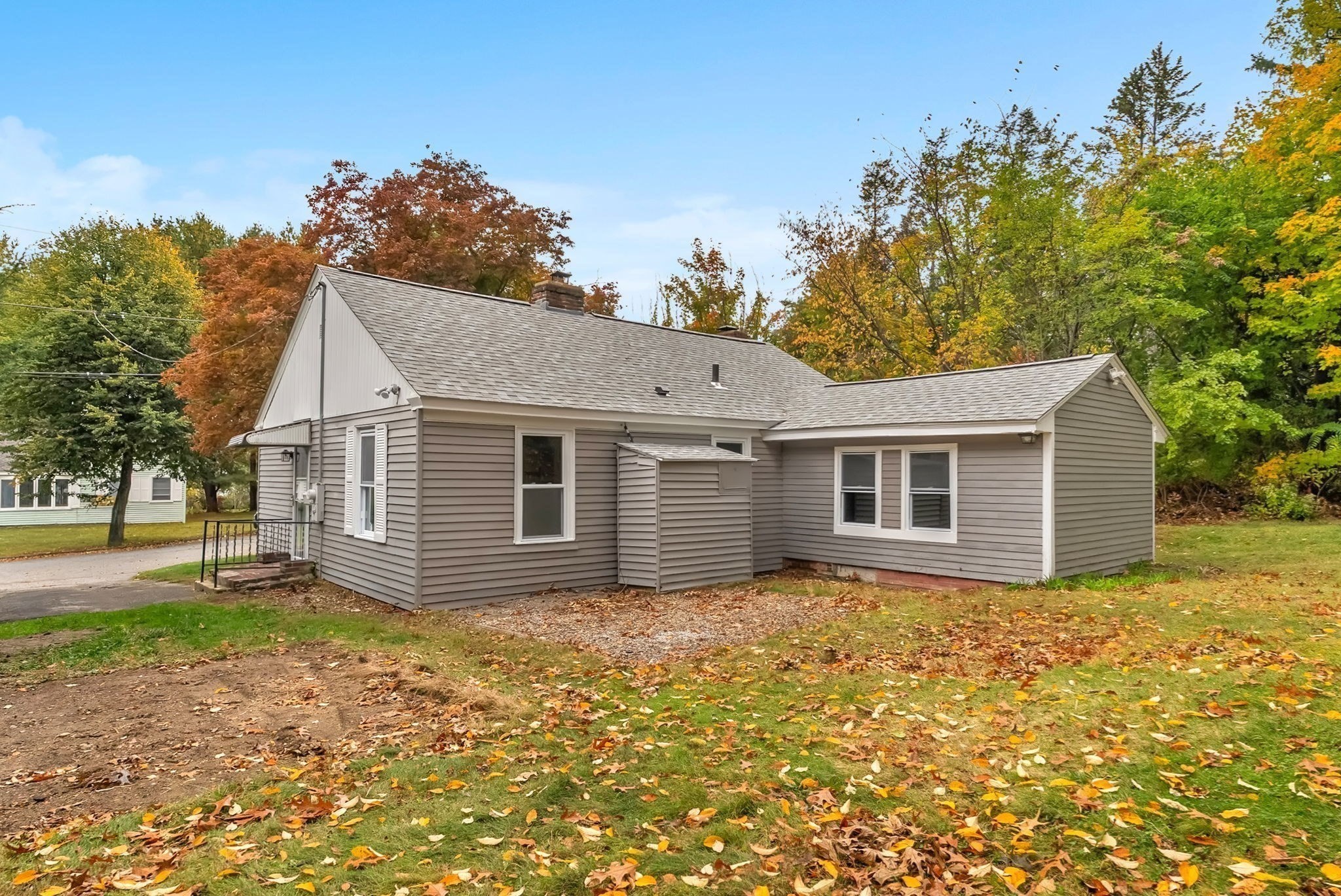 main property photo 2