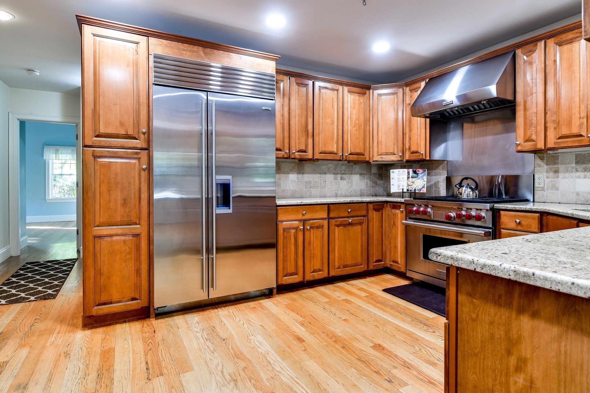 main property photo 9