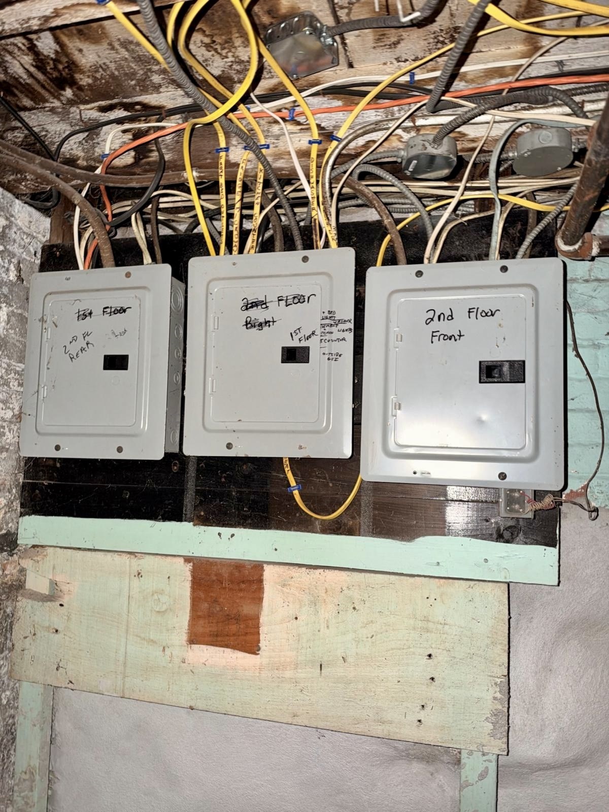 main property photo 32