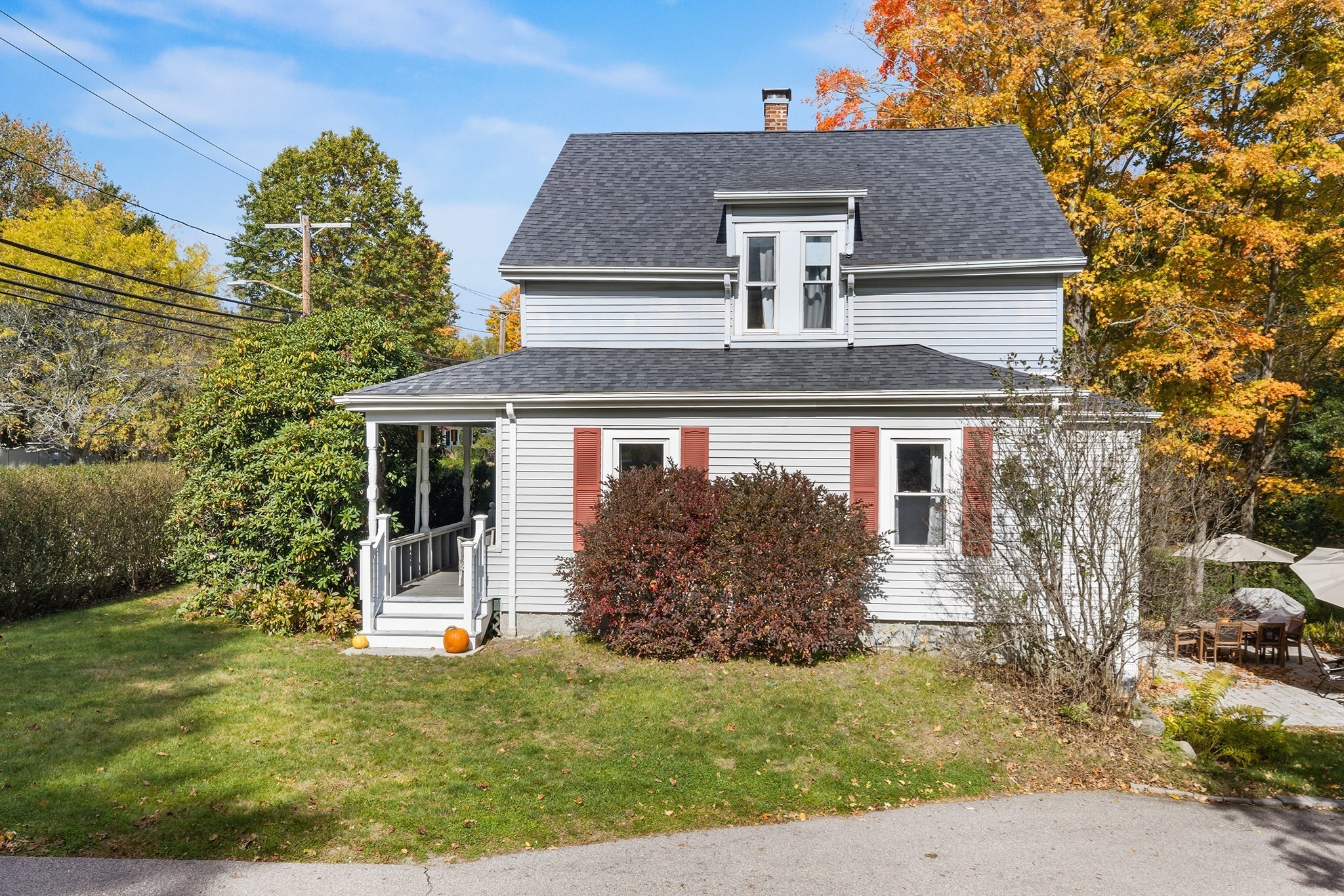 main property photo 34