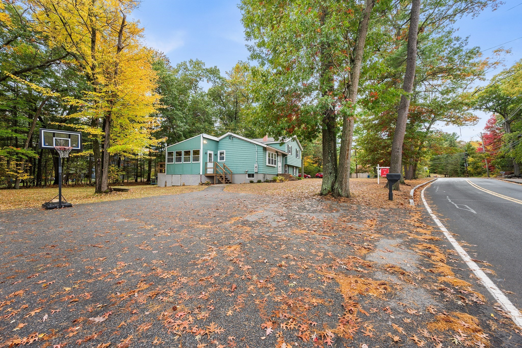main property photo 37