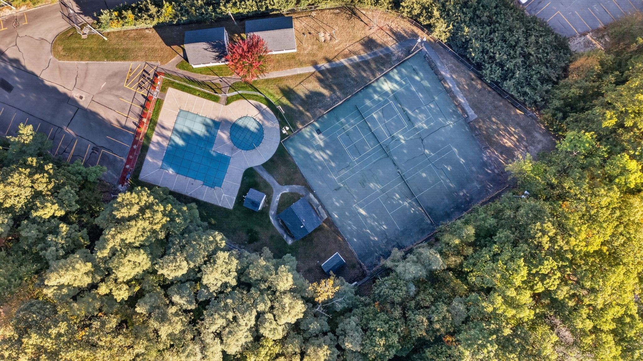 main property photo 19