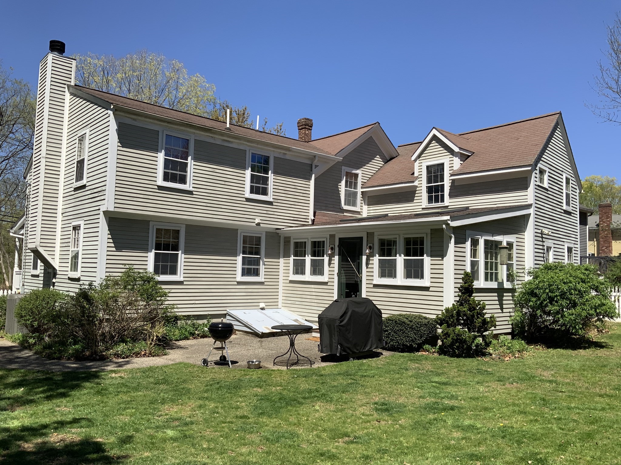 main property photo 29