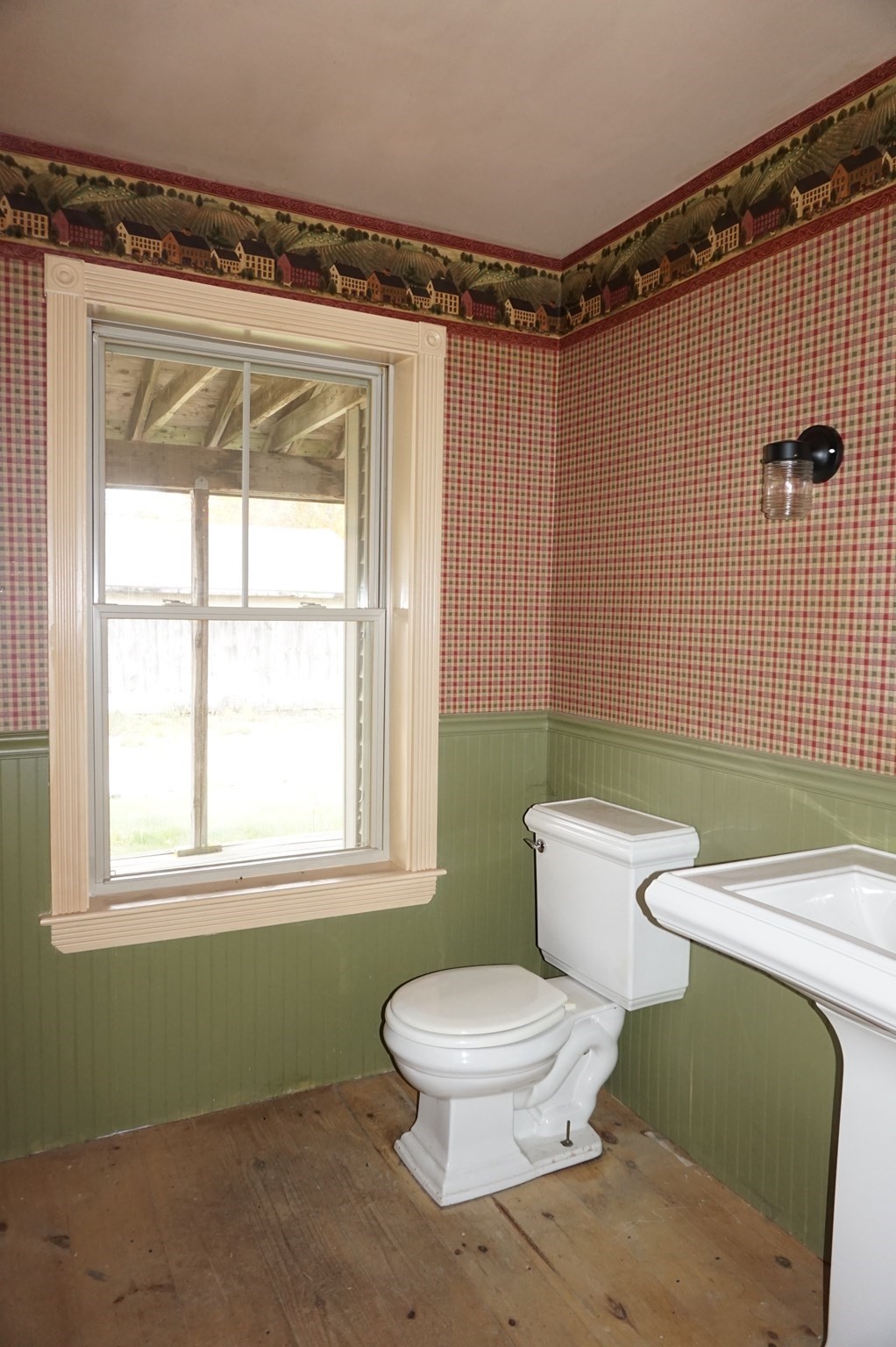 main property photo 11