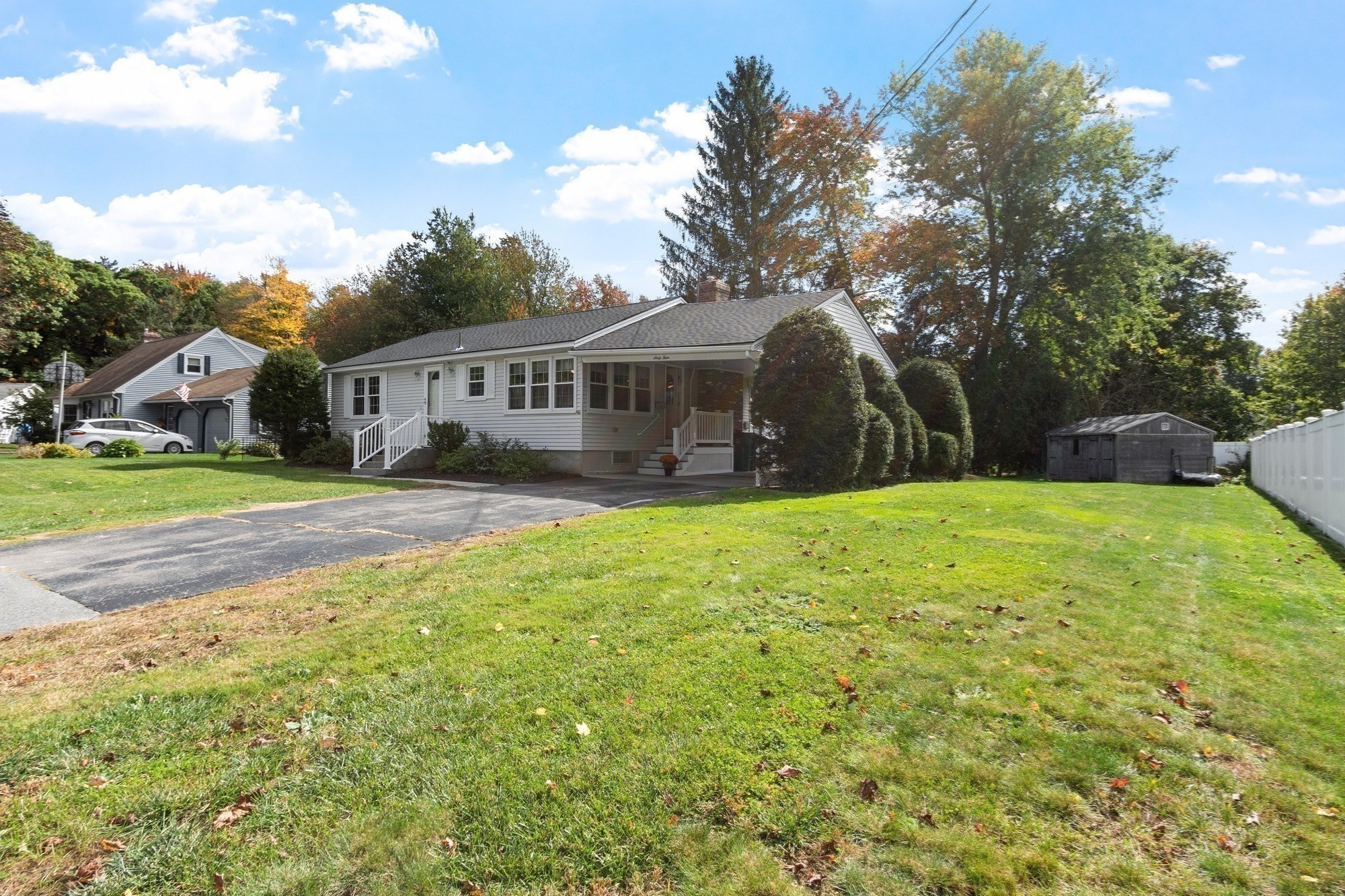 main property photo 12