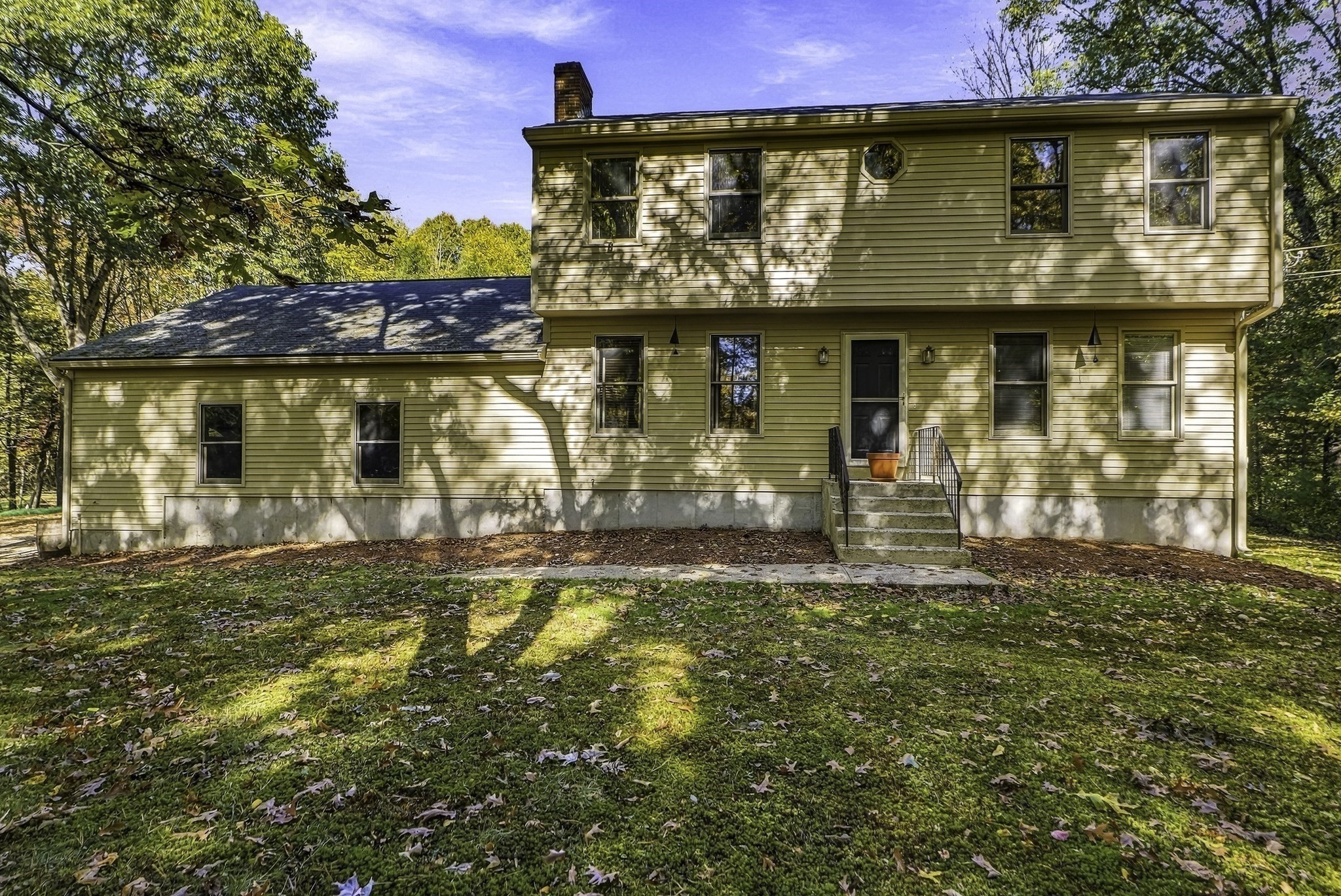 main property photo 26