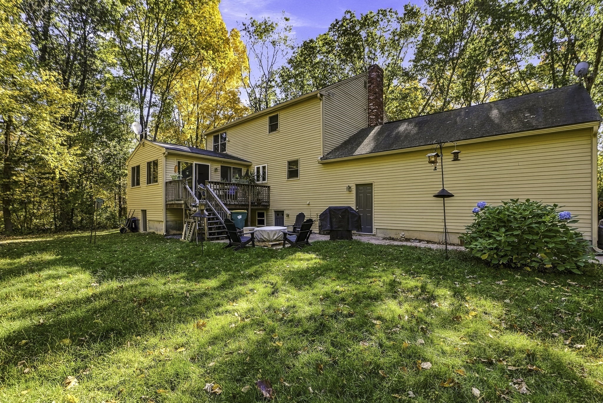 main property photo 39