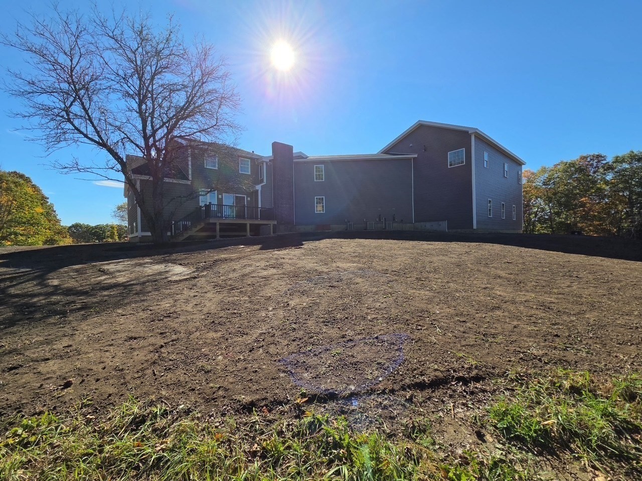 main property photo 30