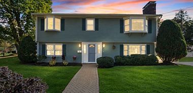 image of property with 3 Bed | 2 Bath | 2,136 Sqft