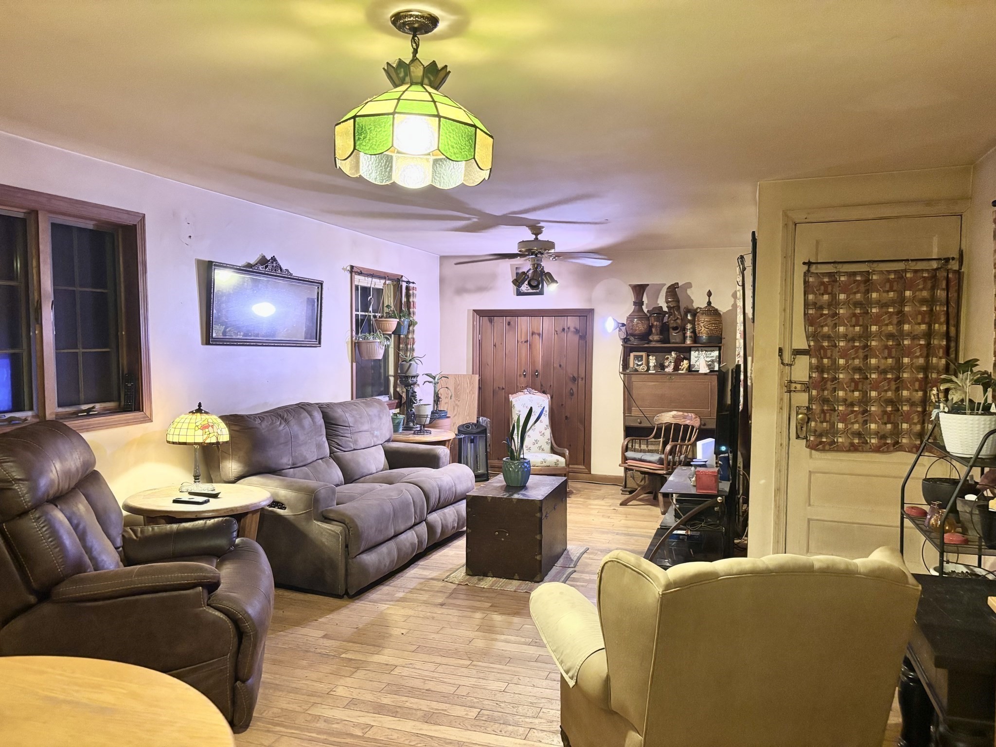 main property photo 10