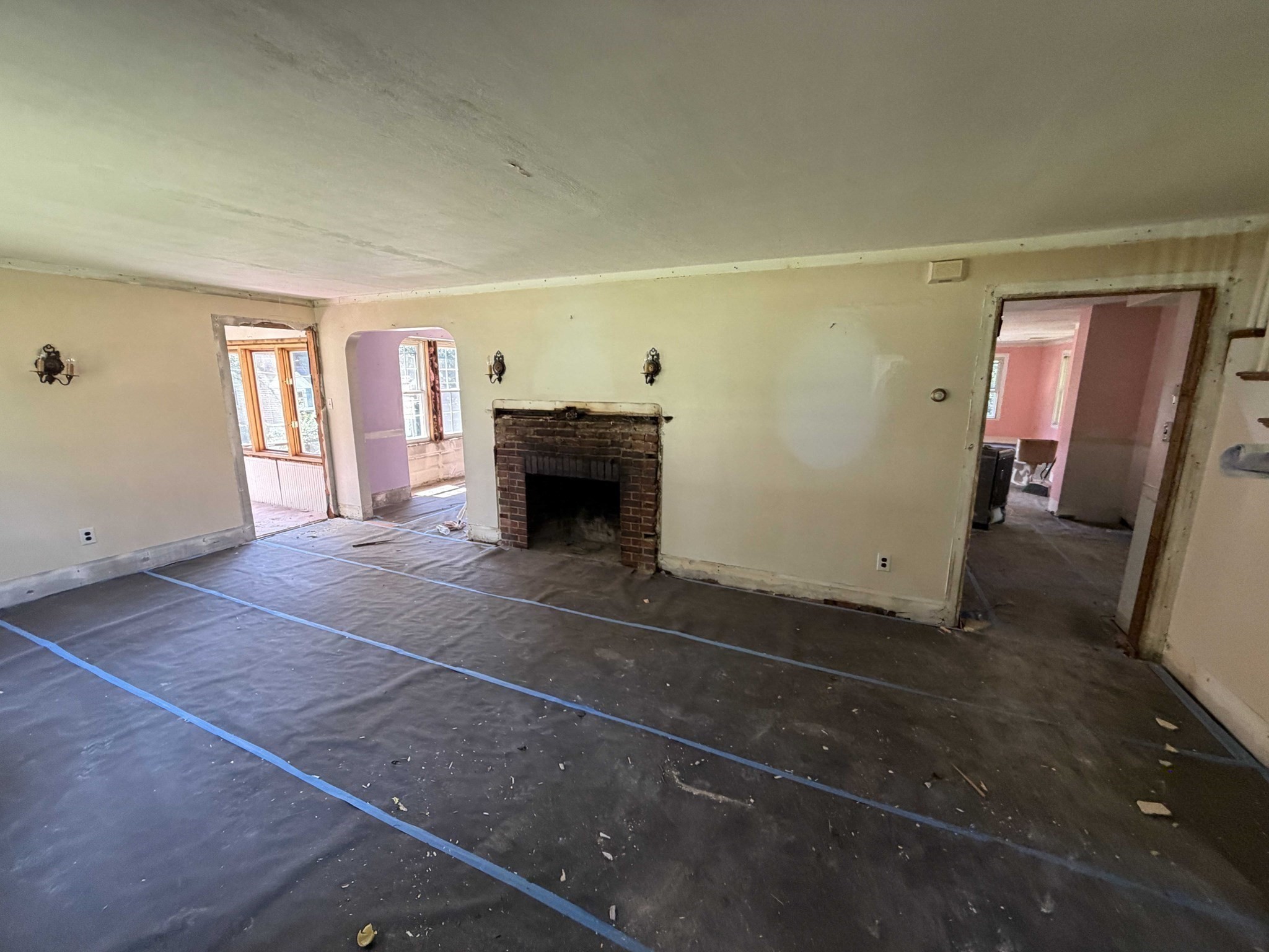 main property photo 23