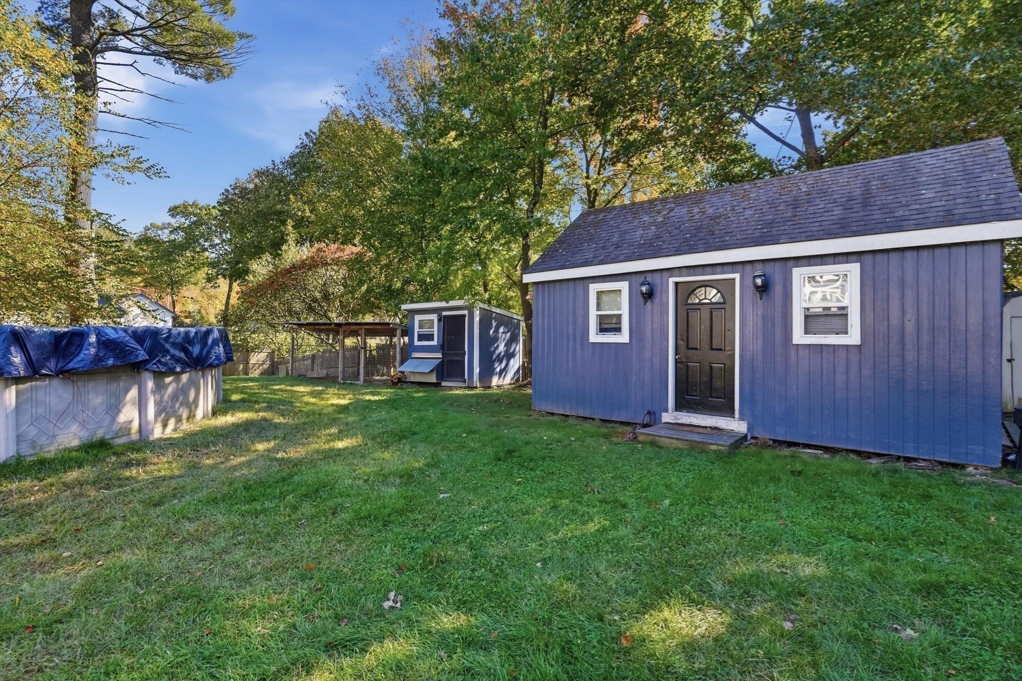 main property photo 40