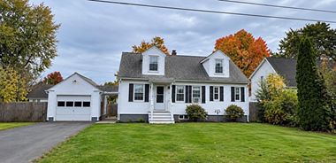 image of property with 3 Bed | 2 Bath | 1,105 Sqft