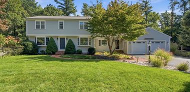 image of property with 4 Bed | 4 Bath | 2,900 Sqft