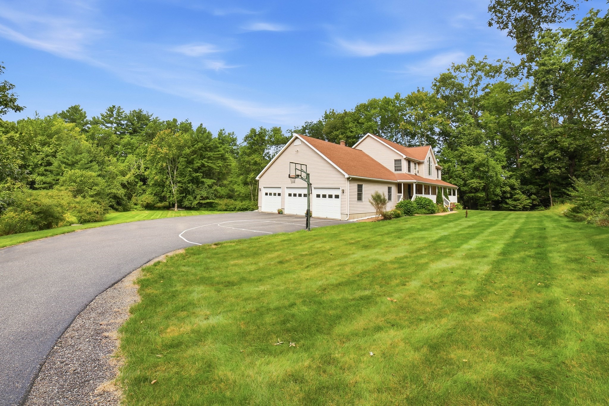 main property photo 2