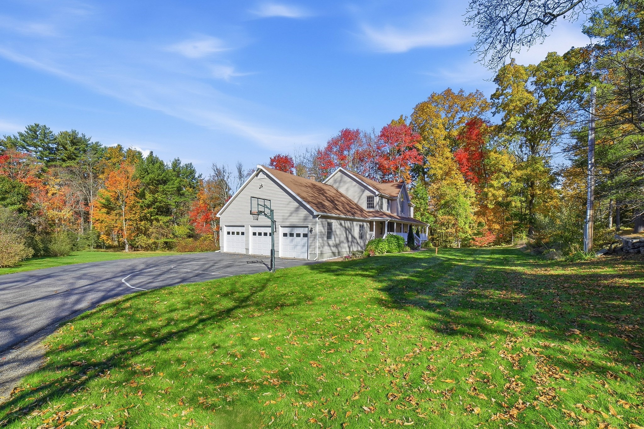 main property photo 40