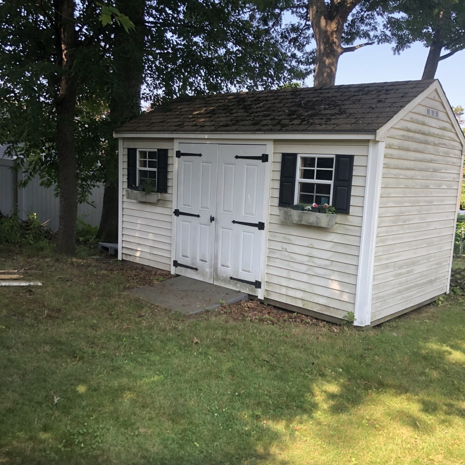 main property photo 12