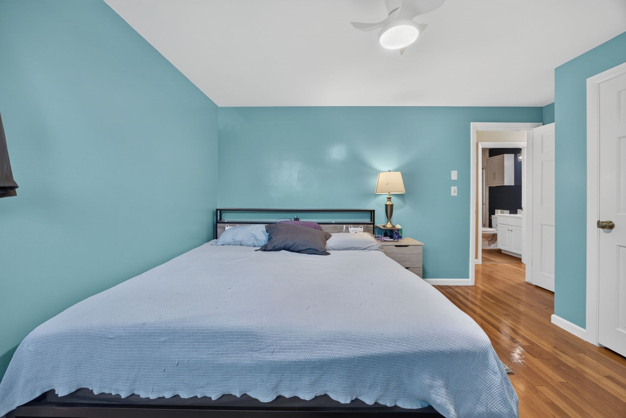 main property photo 20